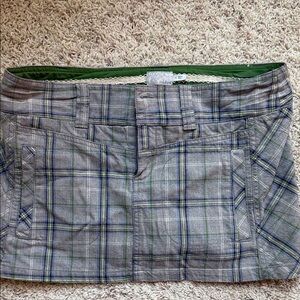 Circa 2005 Gray Plaid Mini Skirt with Green Accent